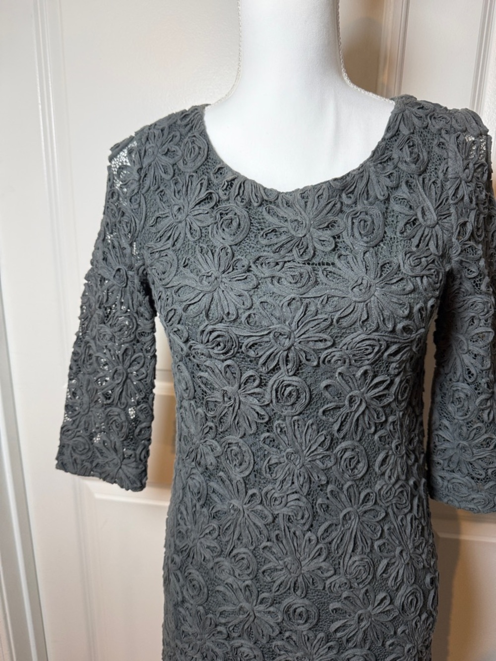 Zara Charcoal Gray Floral Lace Long Sleeve Dress - Picture 3 of 8